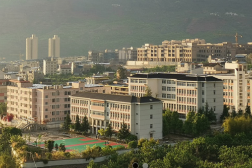 JIUYOU.COM九游(中国)数码DCN助力汉源职业高级中学校园网“智行+光”升级